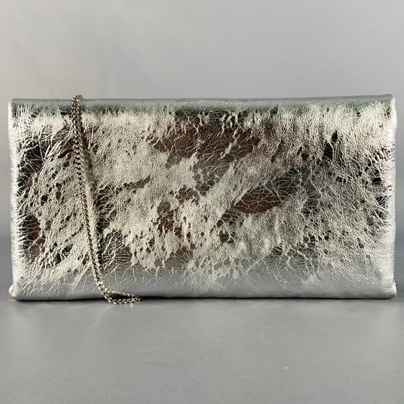 ROGER VIVIER Metallic Silver Textured Leather Clutch Handbag - Picture 3 of 8